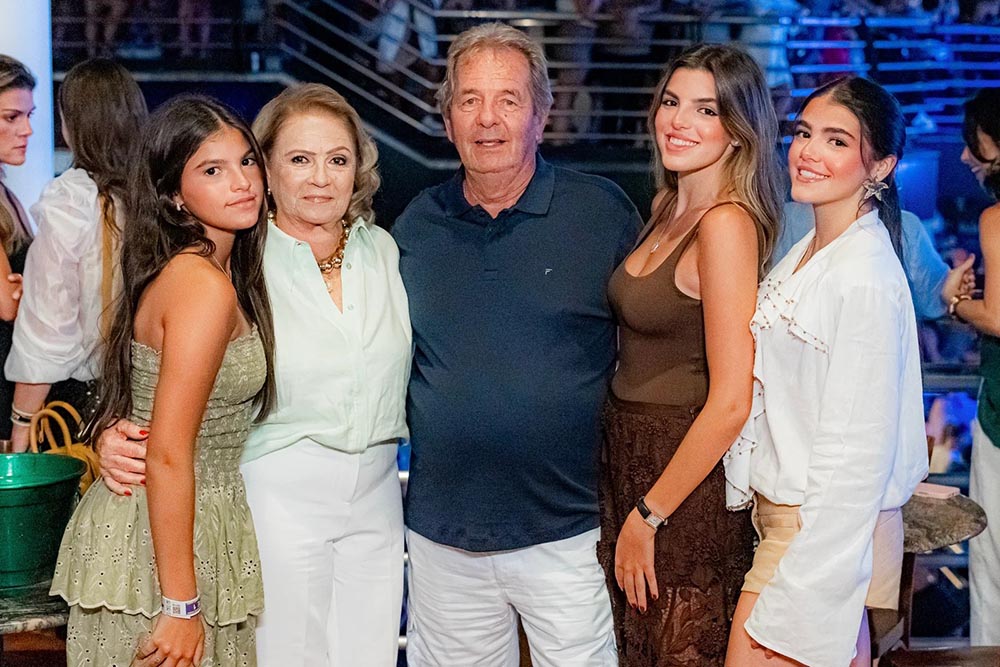 Ana Laura,Marta,Nelson, Ana Maria e Ana Luisa Lawall