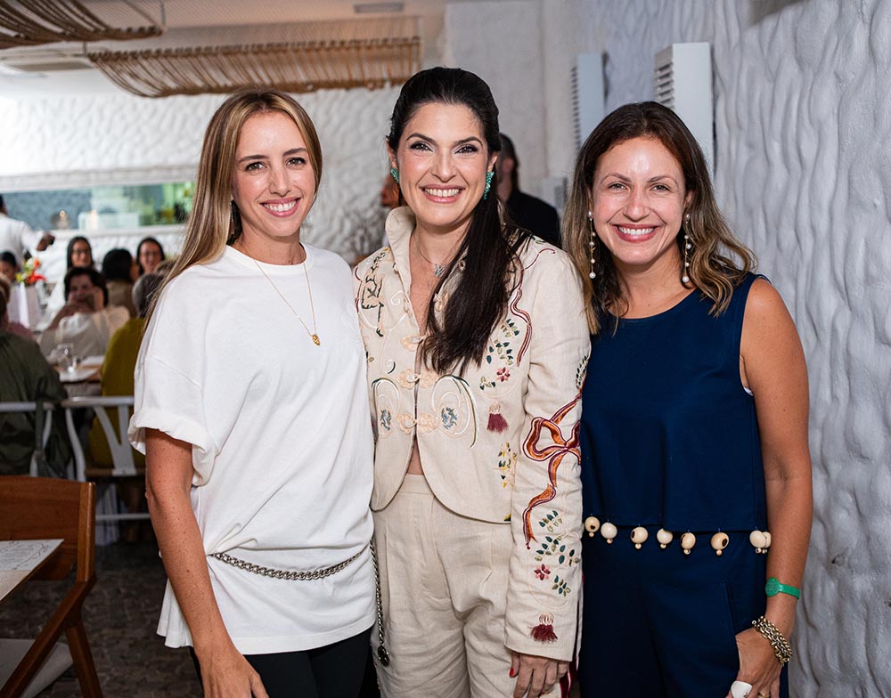 Luiza Larica, Carla Buaiz e Júlia Abikair