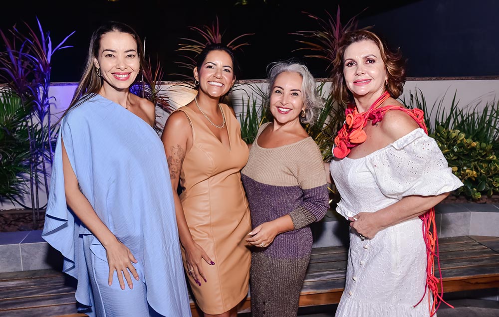 Michelly Fonseca, Nathalia Santos, Odalea Carone e Marisa Leão