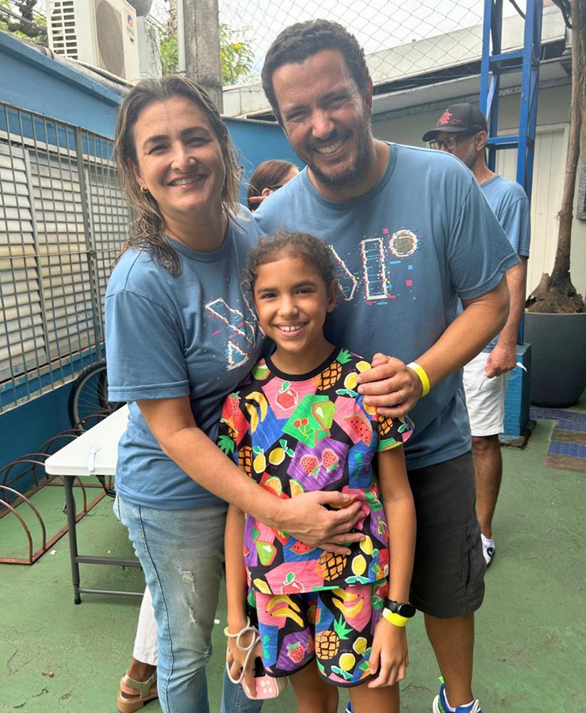 Kelly, Eduardo e Lara Costa
