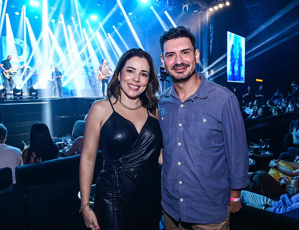 Tatiany Baía e Rodrigo Layber (Vitória Show)
