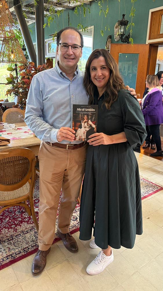 Rafael Ferrari e Renata Freire