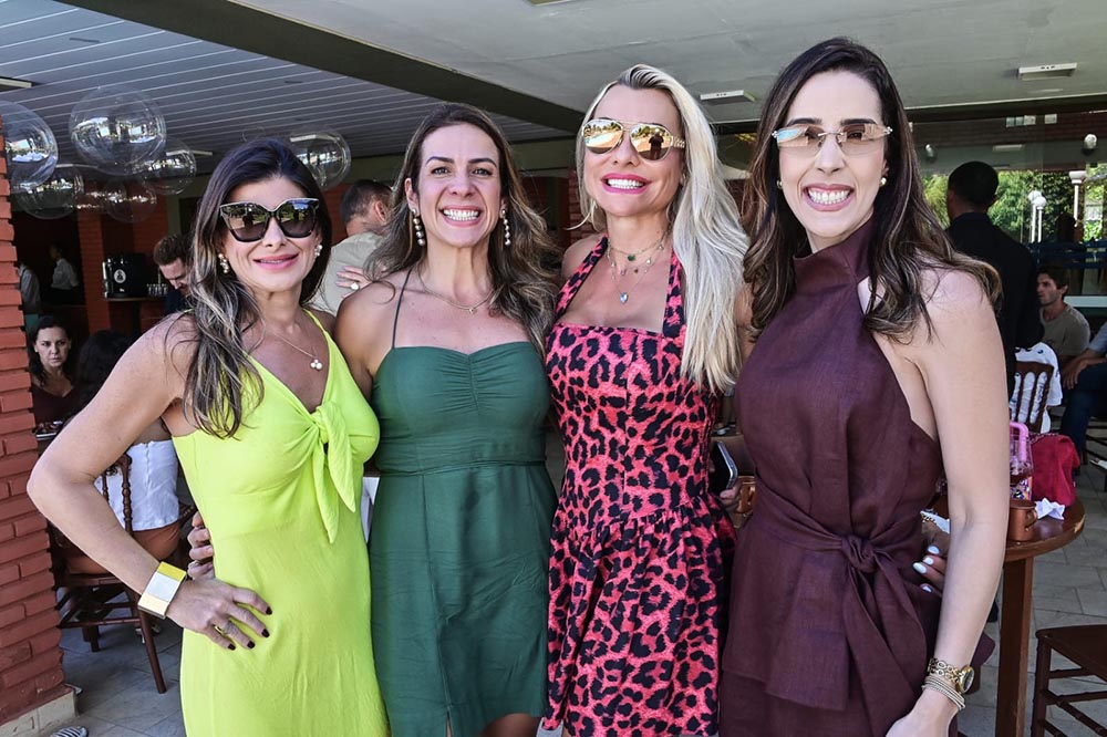 Rachel Lóra, Jussara Stellet, Daniela Rezende e Amanda Lins