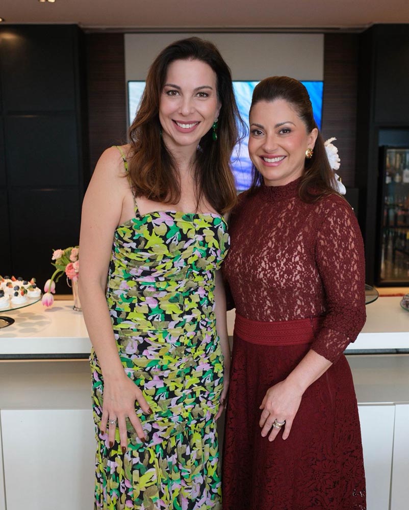 Juliana e Letícia Peixoto