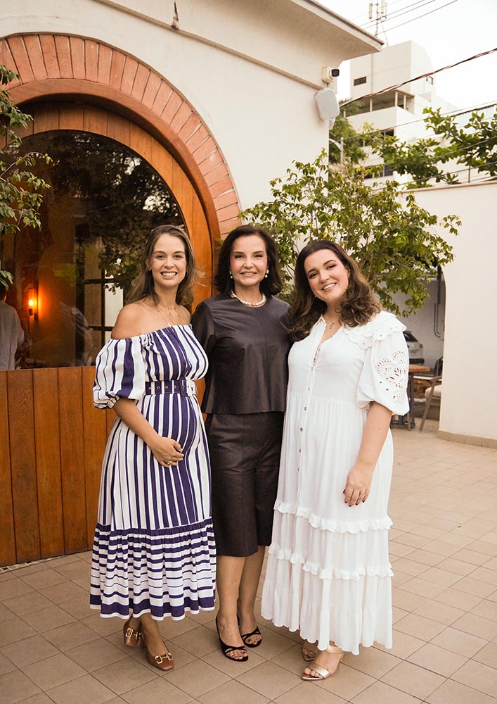 Pamella Chiabai, Patricia Teixeira e Clarisse Teixeira