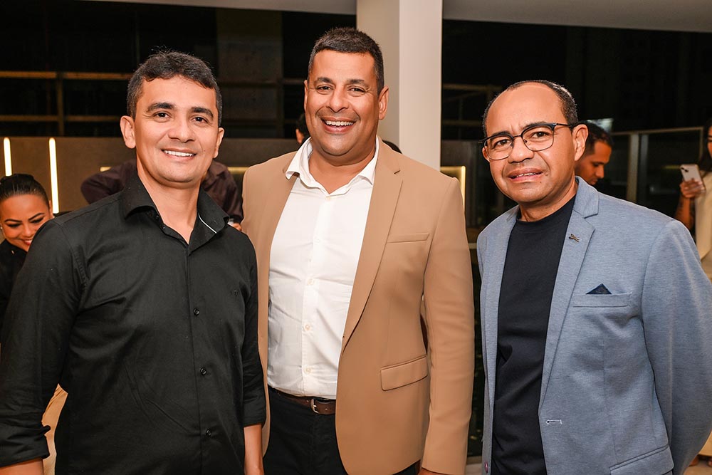 Airan Pires, Rodrigo Santos e Anais Leal