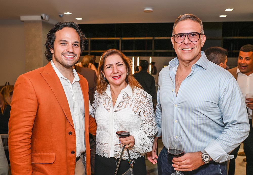Lucas Oliari, Adriane Alvarenga e Edoardo Jantorno