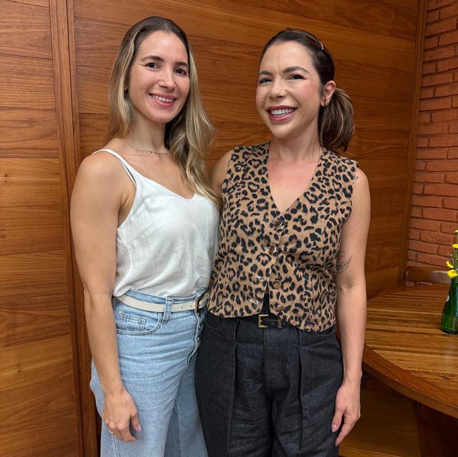 Mila Chagas e Tati Chagas