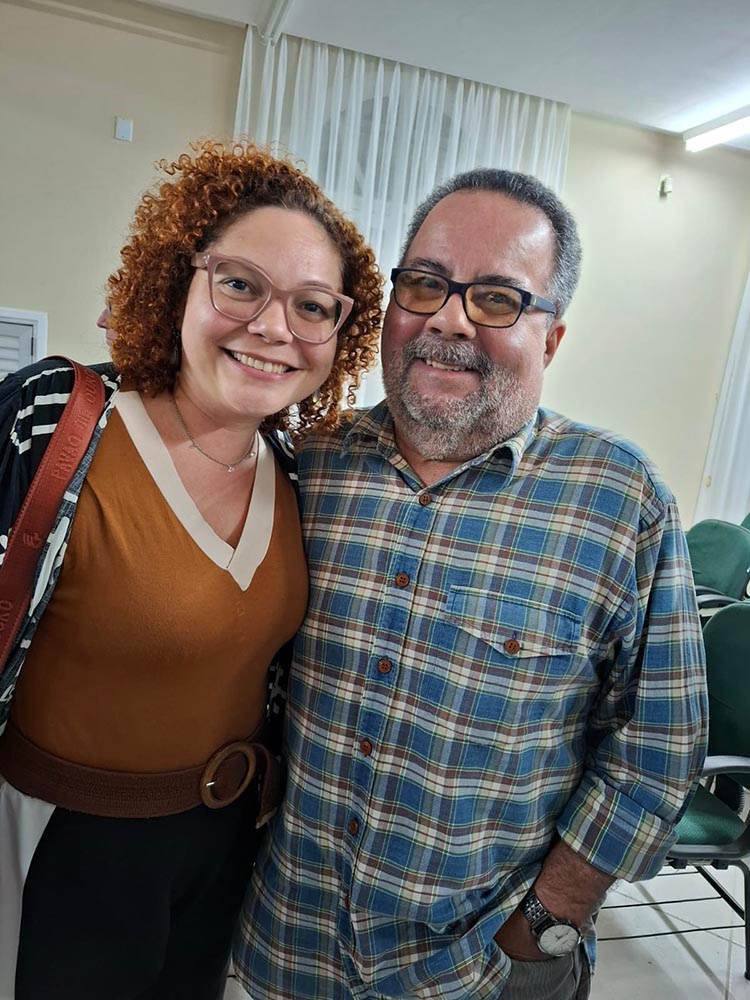 Aline Lima historiadora e Manoel Goes produtor cultural