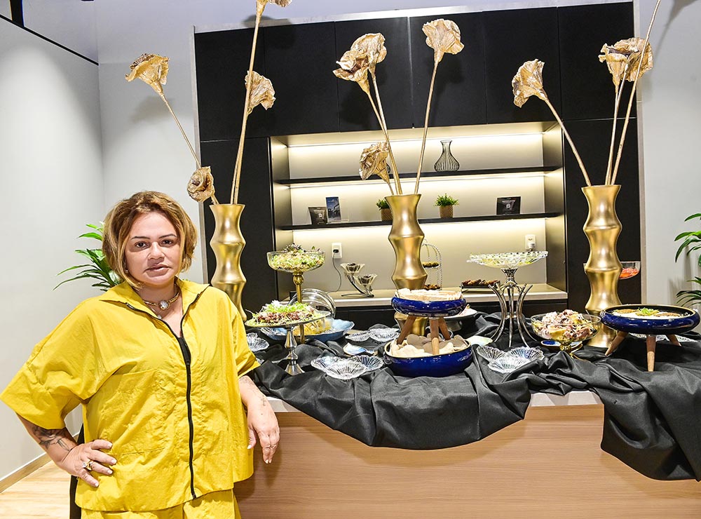 Karla Brandão que assinou o Buffet