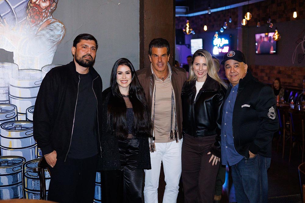 Rodrigo Ribeiro, Bruna Brandão, Alvaro Garnero, Ursula e Alvaro Estrella _Foto de André Busato