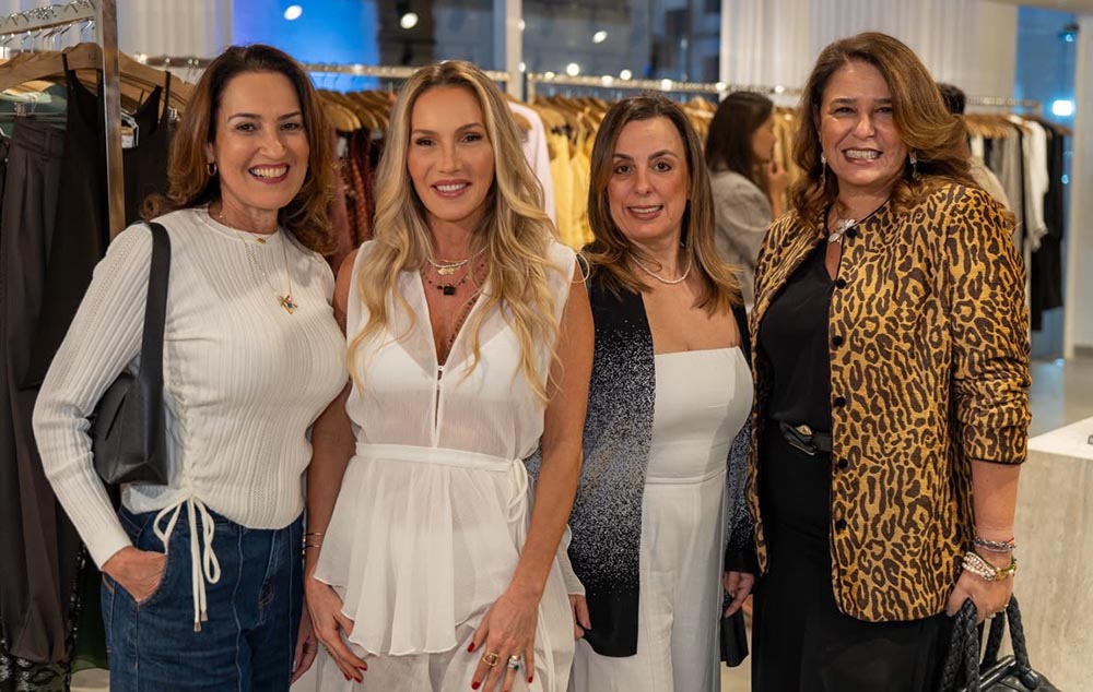 Anna Thereza Leadebal, Fernanda Caliari, Ana Paula Nascif e Karla Toribio
