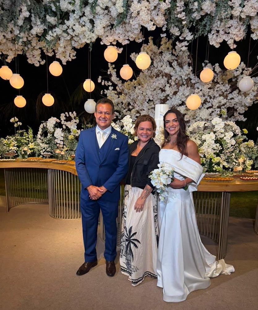 Neucimar Fraga e Priscila Martinazzi com Karla Brandão