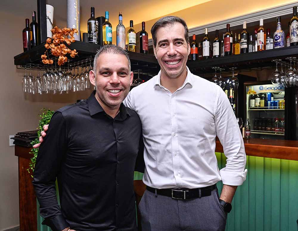 Arthur Barcelos e Gustavo Rezende