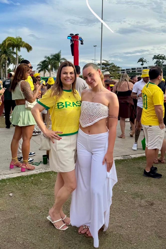 Marcela Merçon e a filha Sofia
