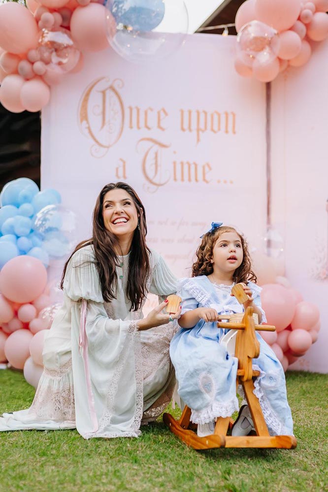 Carla Buaiz e a filha Maria Victória_Crédito Thaissa Vieira