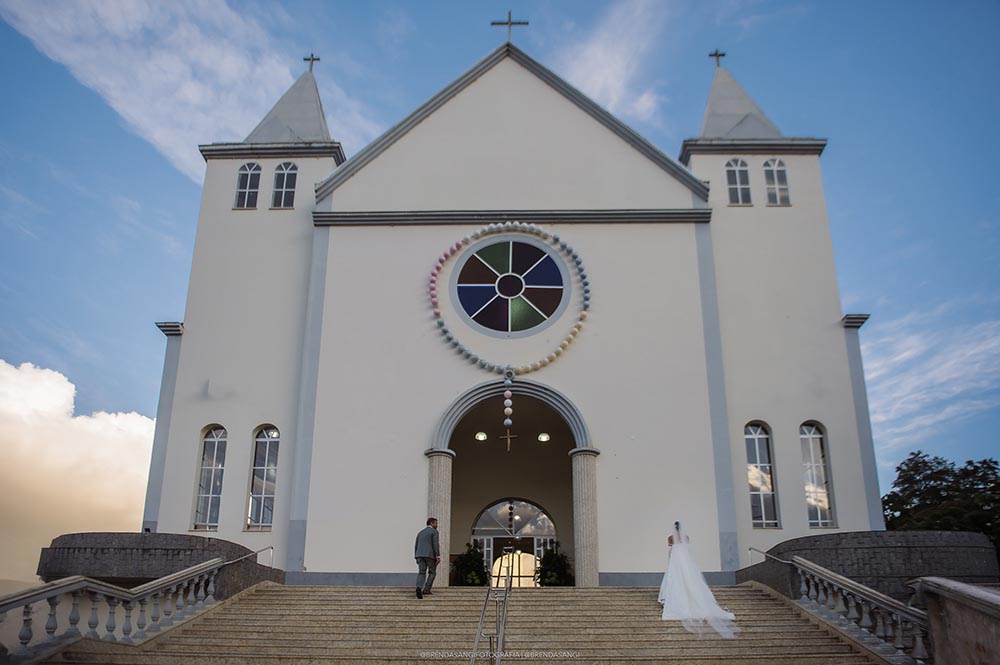 Igreja Nossa Senhora de Fátima em Pedra Azul